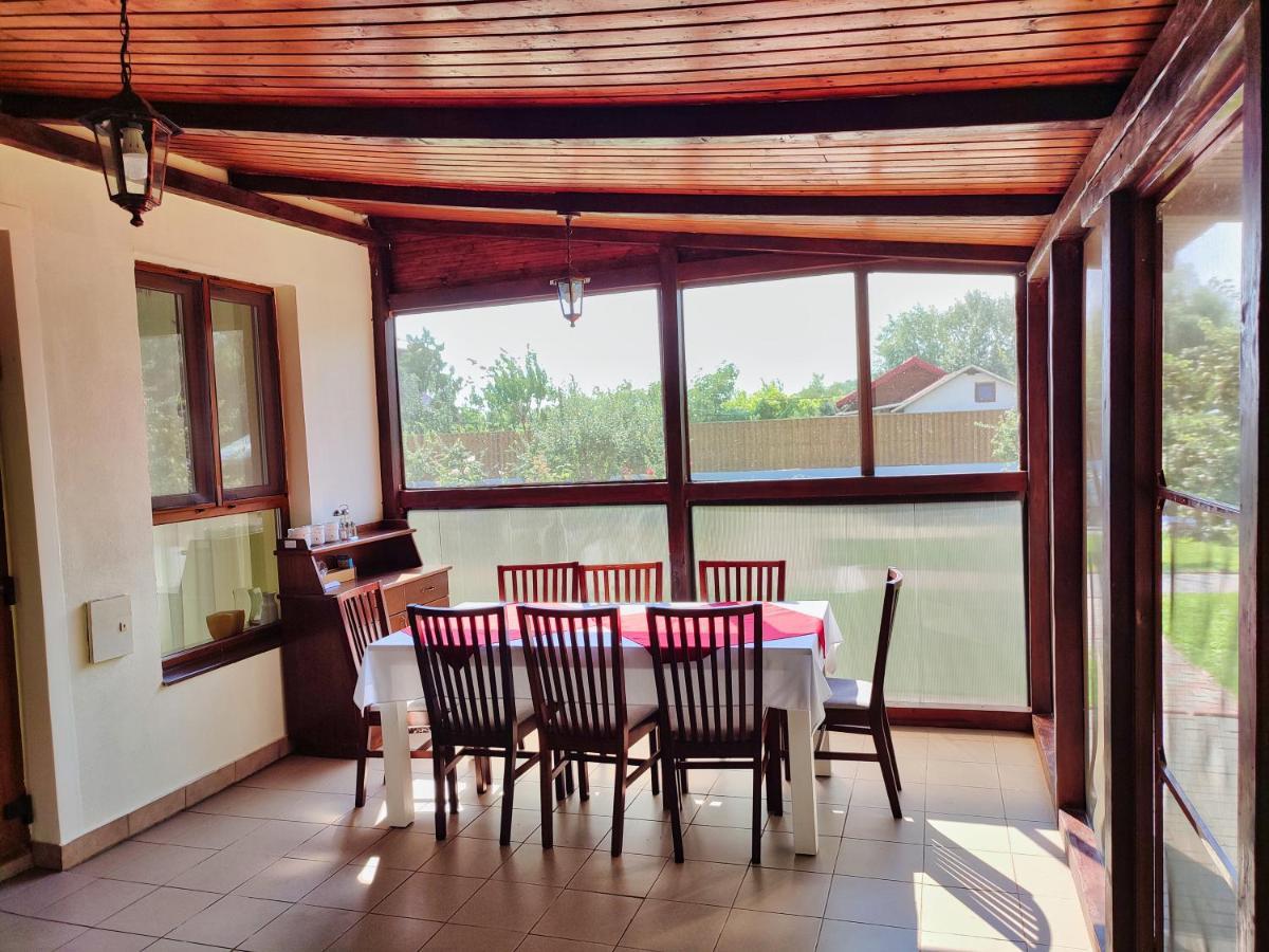 Pensiunea Crisan ภายนอก รูปภาพ